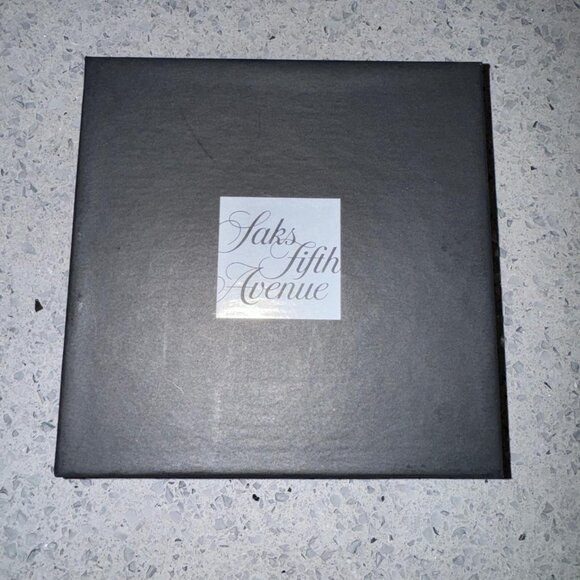 BRAND NEW Saks Fifth Avenue Gift Card Box 5" X 5"  Black & White - BOX ONLY - Picture 4 of 5